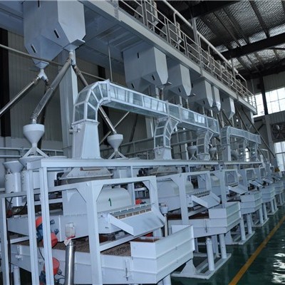 薏谷脫殼設(shè)備，薏米加工成套設(shè)備