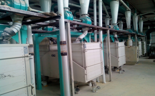 <a href=http://http://m.58fn.cn/product/ target=_blank class=infotextkey>玉米加工成套設(shè)備</a>